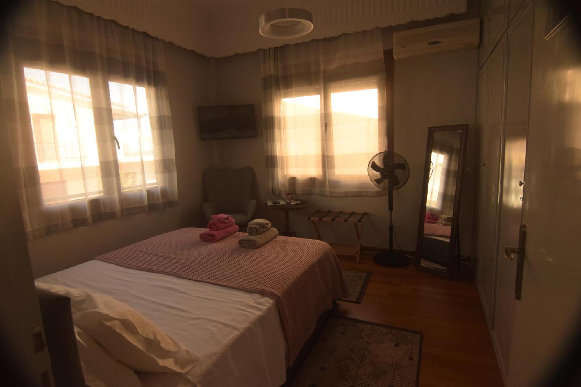 דירות מונמבאסיה Myron & Gabby'S House מראה חיצוני תמונה